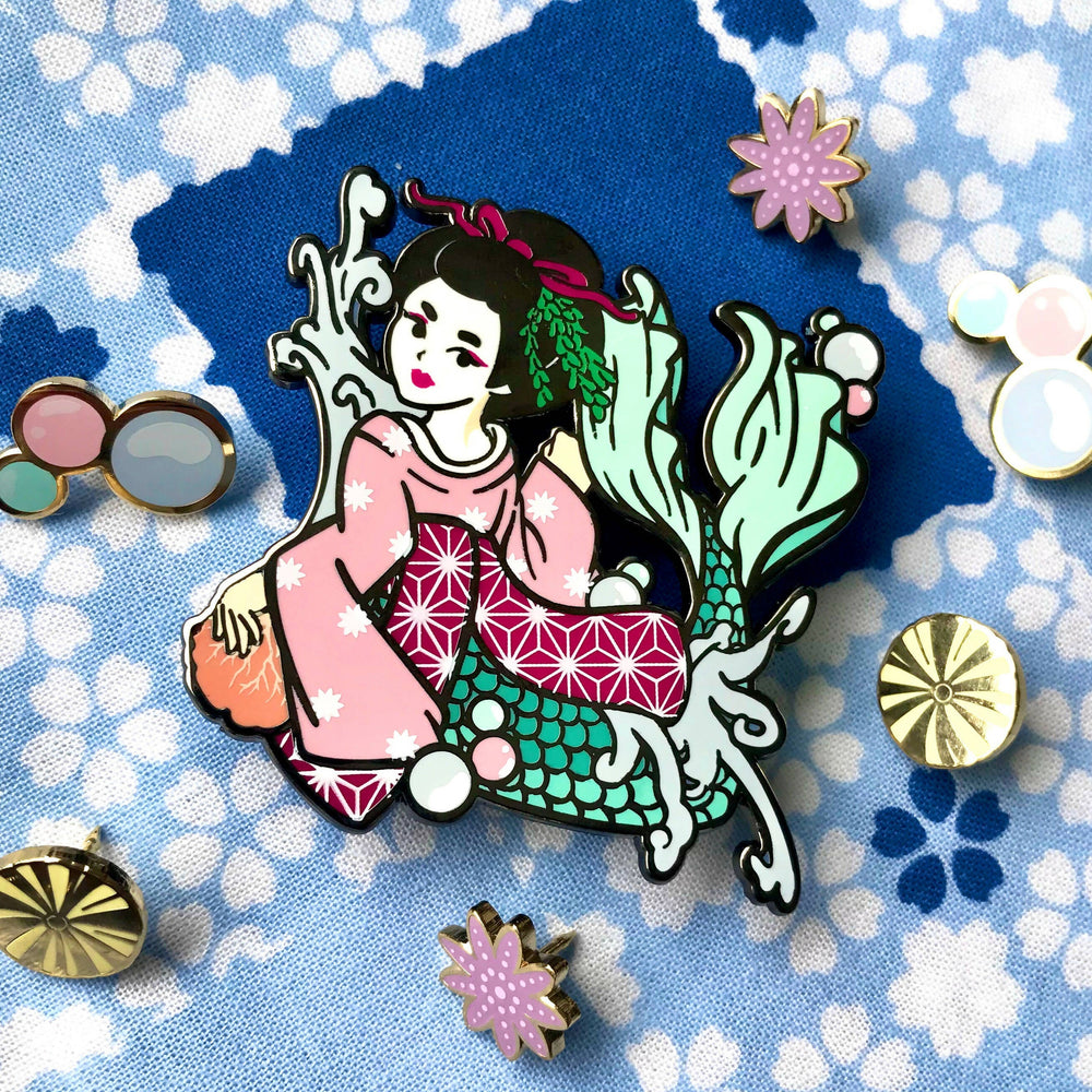 Geisha Mermaid Kimono • Kawaii Enamel Pin