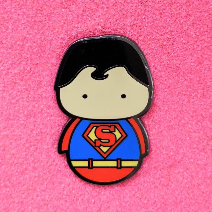 Superman - 1.5" Enamel Pin Lapel Metal Badge