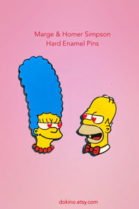 The Simpsons - MARGE and HOMER SIMPSON - Enamel Couple Matching 2 Pins Fanart Limited Edition Cute Adult Animation Family Couple Mom Dad Pin