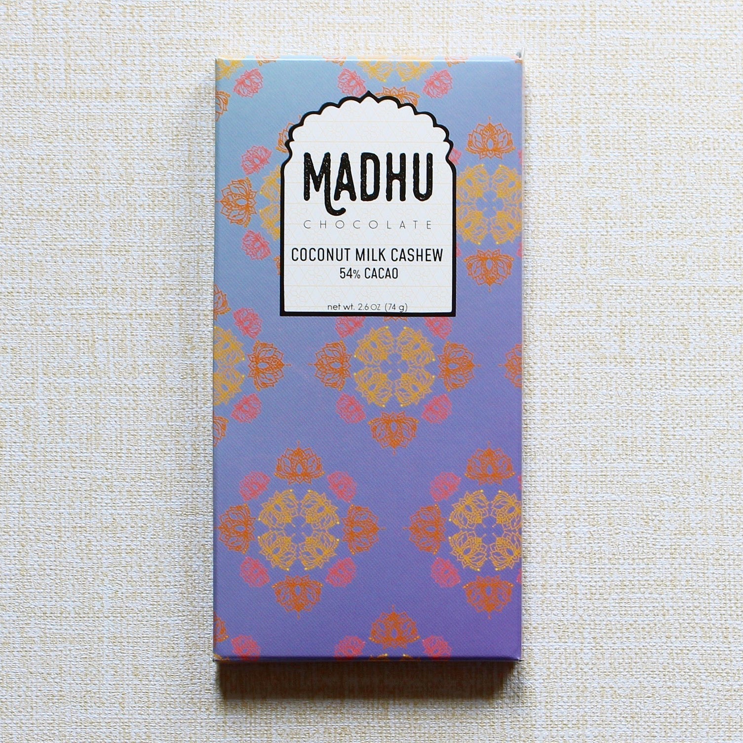 Madhu Chocolate Coconut Milk Cashew - 54% Cacao
