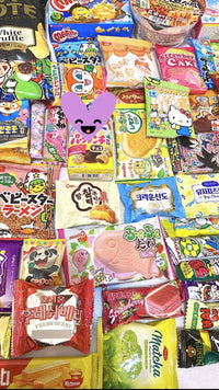 Asian Snacks Box 45pcs | Japanese Korean Chinese Asian snacks | Exotic Snacks Box | Candies ramen snacks | Mochi | Ramune Valentine’s Day