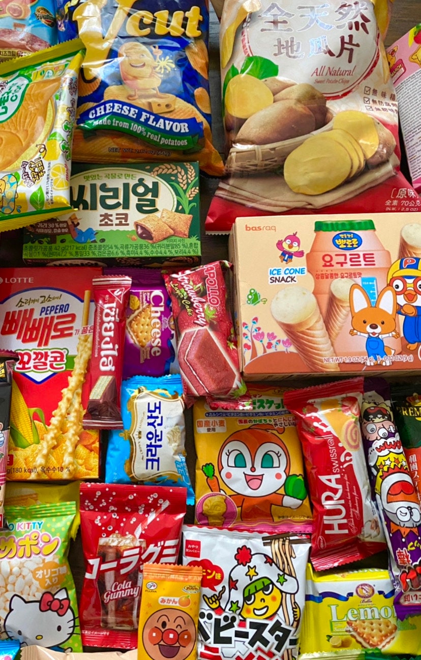 Asian Snacks Box 60pcs | Japanese Korean Chinese Asian snacks | Exotic Snack Box | Candies | Gift Box | Valentine’s Day Gift
